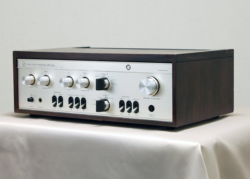 Luxman audio products